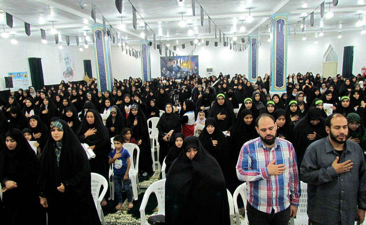 دومین همایش دختران روح الله در شهرستان دیر برگزار شد
