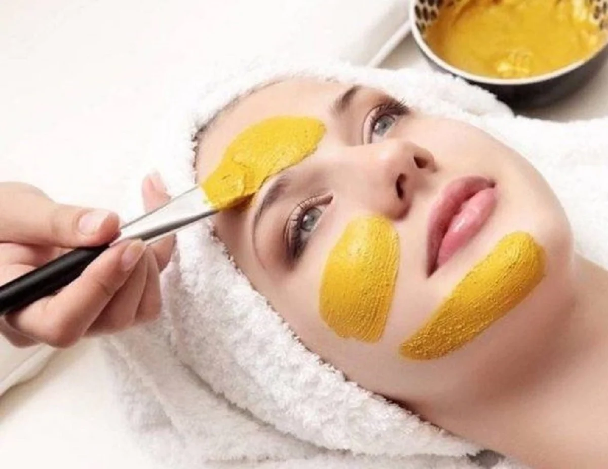 پوست 10 راهکار خانگی برای رهایی از لک صورت