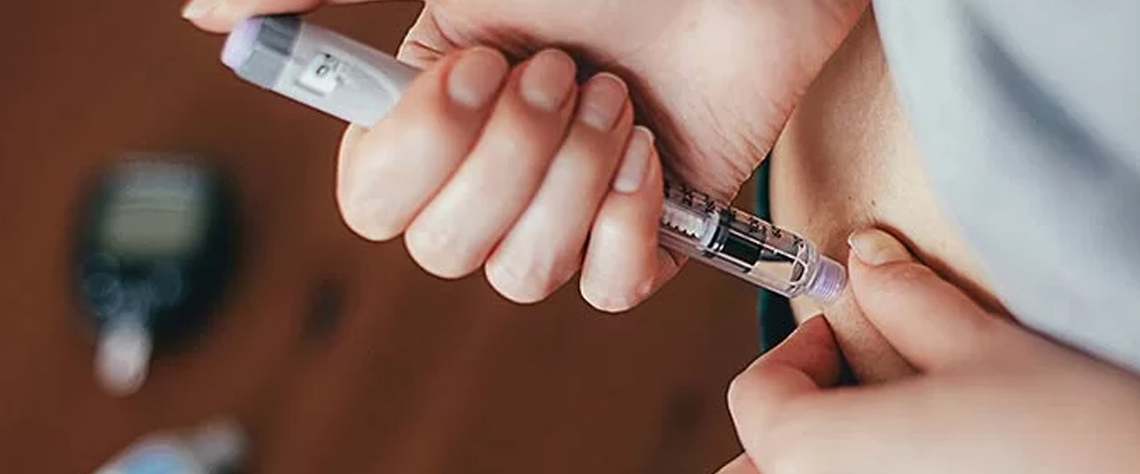 درمان | ایمنی نکات مهم قبل از خرید آمپول لاغری از داروخانه یا فروشگاه معتبر